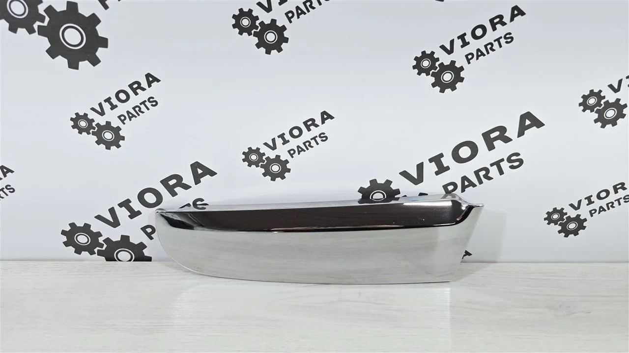 Молдинг двери Kia Sportage 2013 832803W010 SL D4FD, задний правый