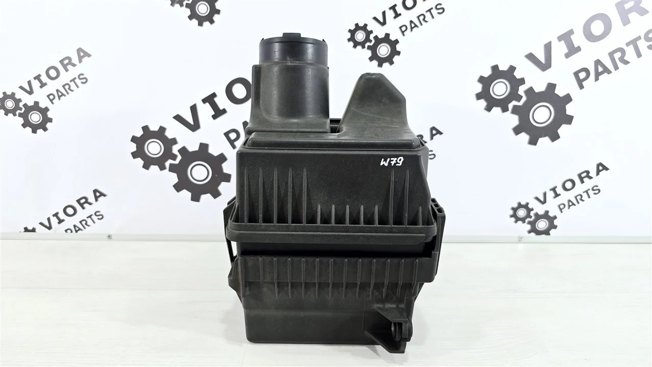 Корпус воздушного фильтра Mitsubishi Lancer 9 2007 MR597046 CS3W 4G18