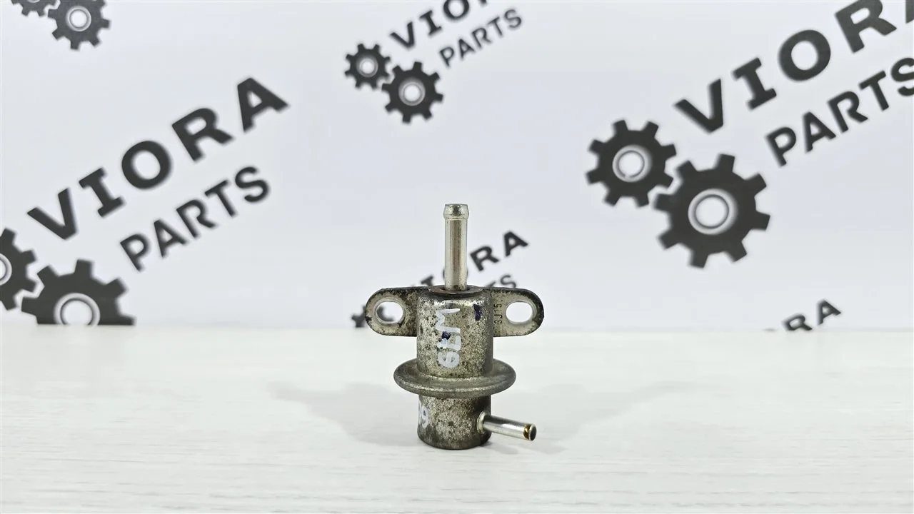 Датчик давления топлива Mitsubishi Lancer 9 2007 MR420443 CS3W 4G18