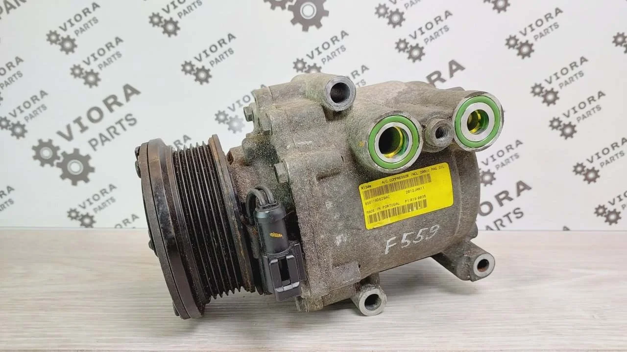 Компрессор кондиционера Ford Fusion 2012 4588121 JU FXJC