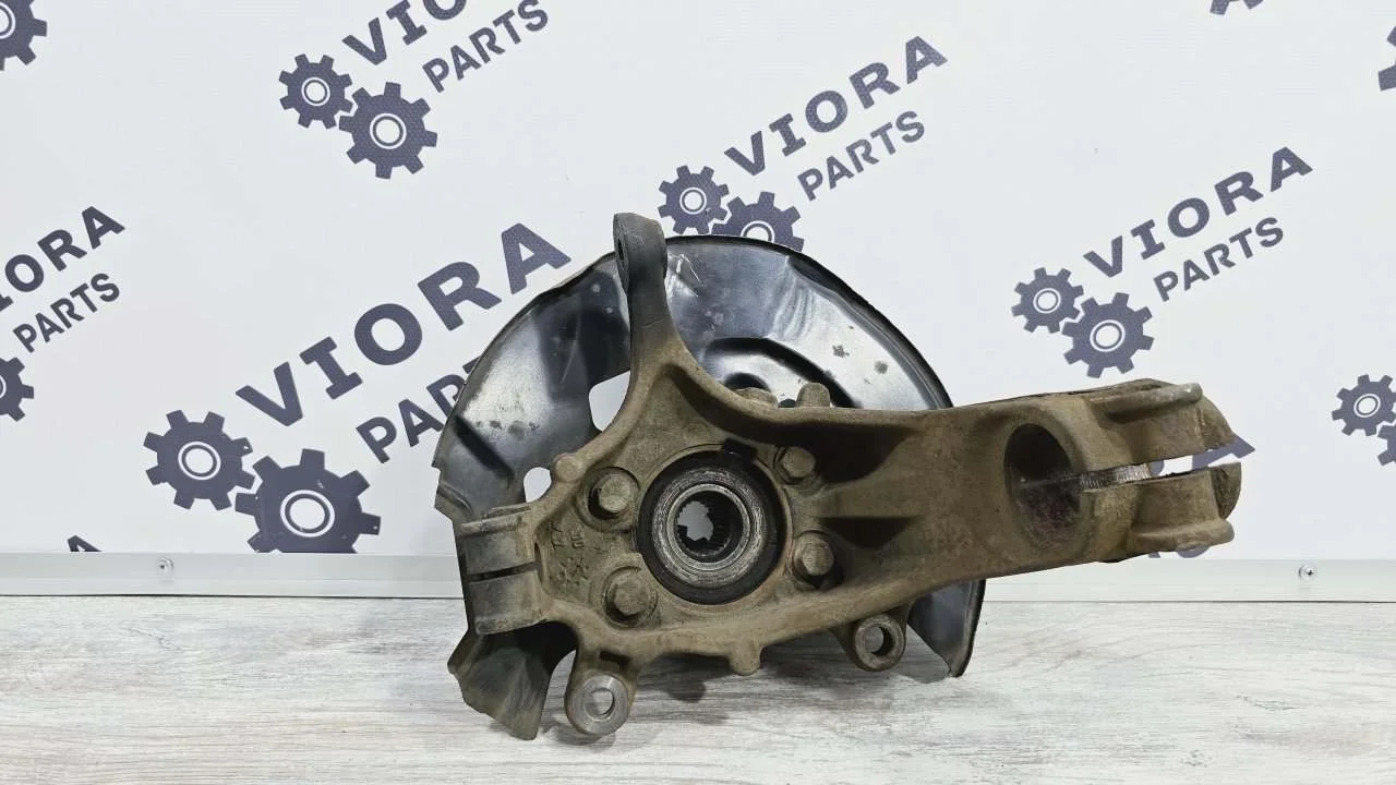 Кулак поворотный Nissan Qashqai 2014 400154EA0A J11 K9K, передний левый