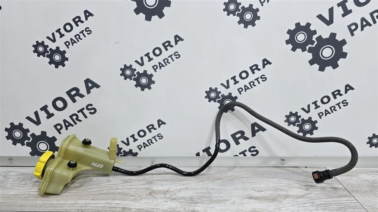 Бачок гидроусилителя руля пробег 11к Ford Fusion 2009 1251765 JU FXJA