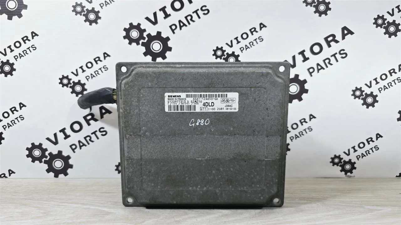 Блок управления двигателем Ford Fusion 2008 1360194 JU FXJA