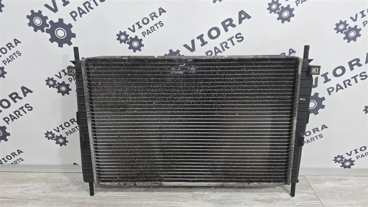 Радиатор охлаждения двигателя Ford Mondeo 2007 1671775 3 CHBB