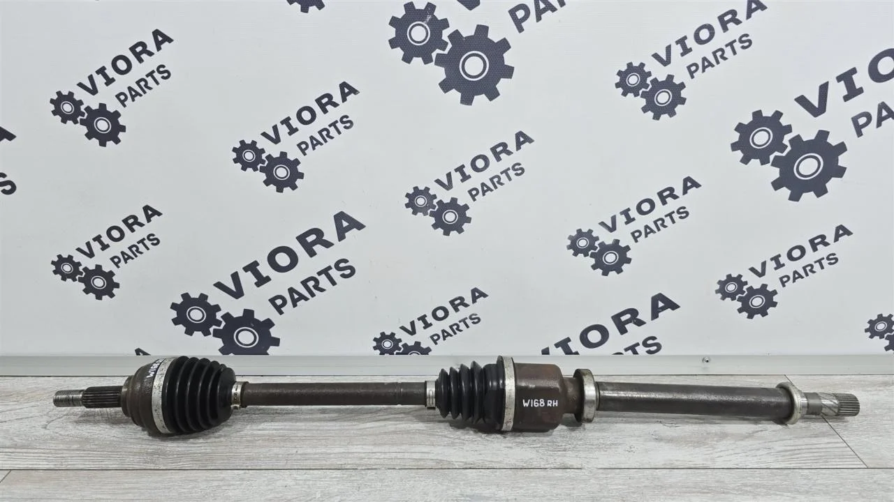 Привод пробег 40к Renault Megane 2009 8200613827 2 K4M-812, передний правый