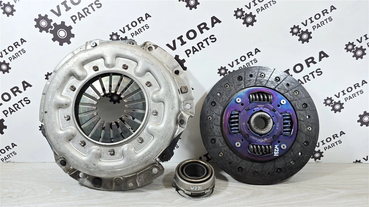 Сцепление пробег 60к Mitsubishi Lancer 9 2008 MR980024 CS3A 4G18