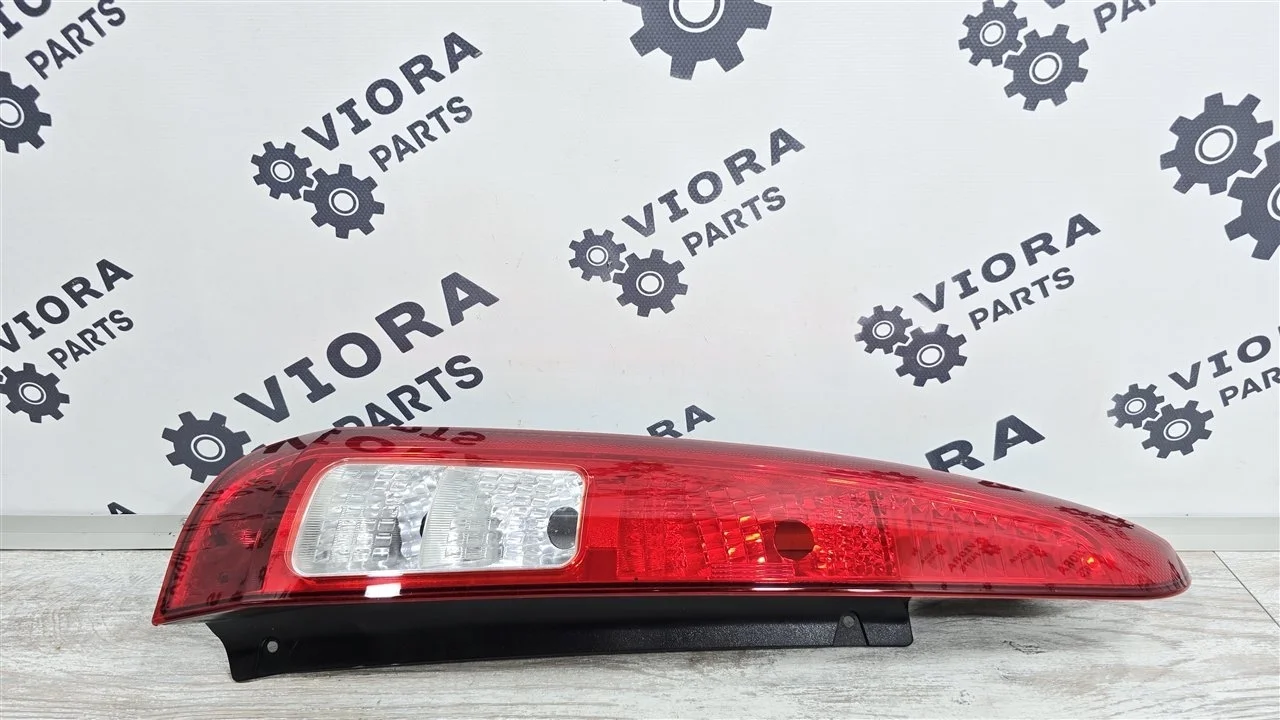 Фонарь Ford Fusion 2007 1383638 JU FXJA, задний левый