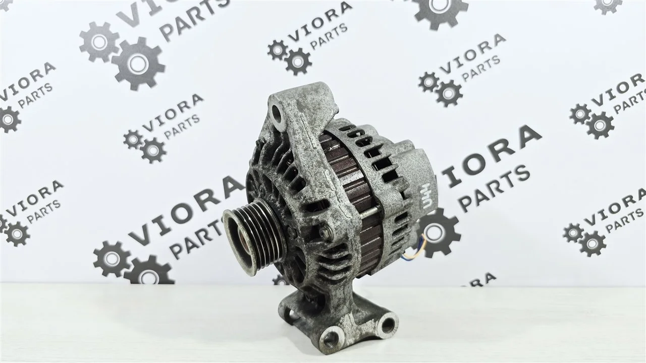 Генератор пробег 50к Ford Fiesta 2007 1592234 MK5 FXJA