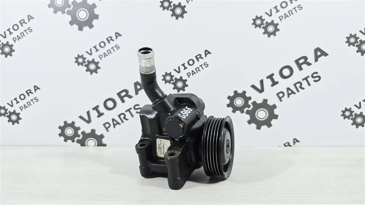 Насос гидроусилителя руля пробег 50к Ford Fusion 2007 1426694 JU FXJA