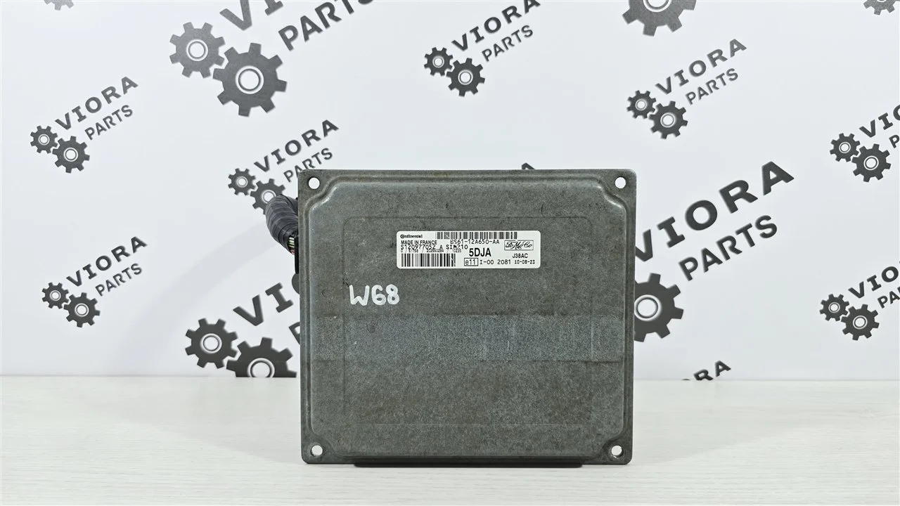 Блок управления двигателем Ford Fusion 2011 1360194 JU FXJA