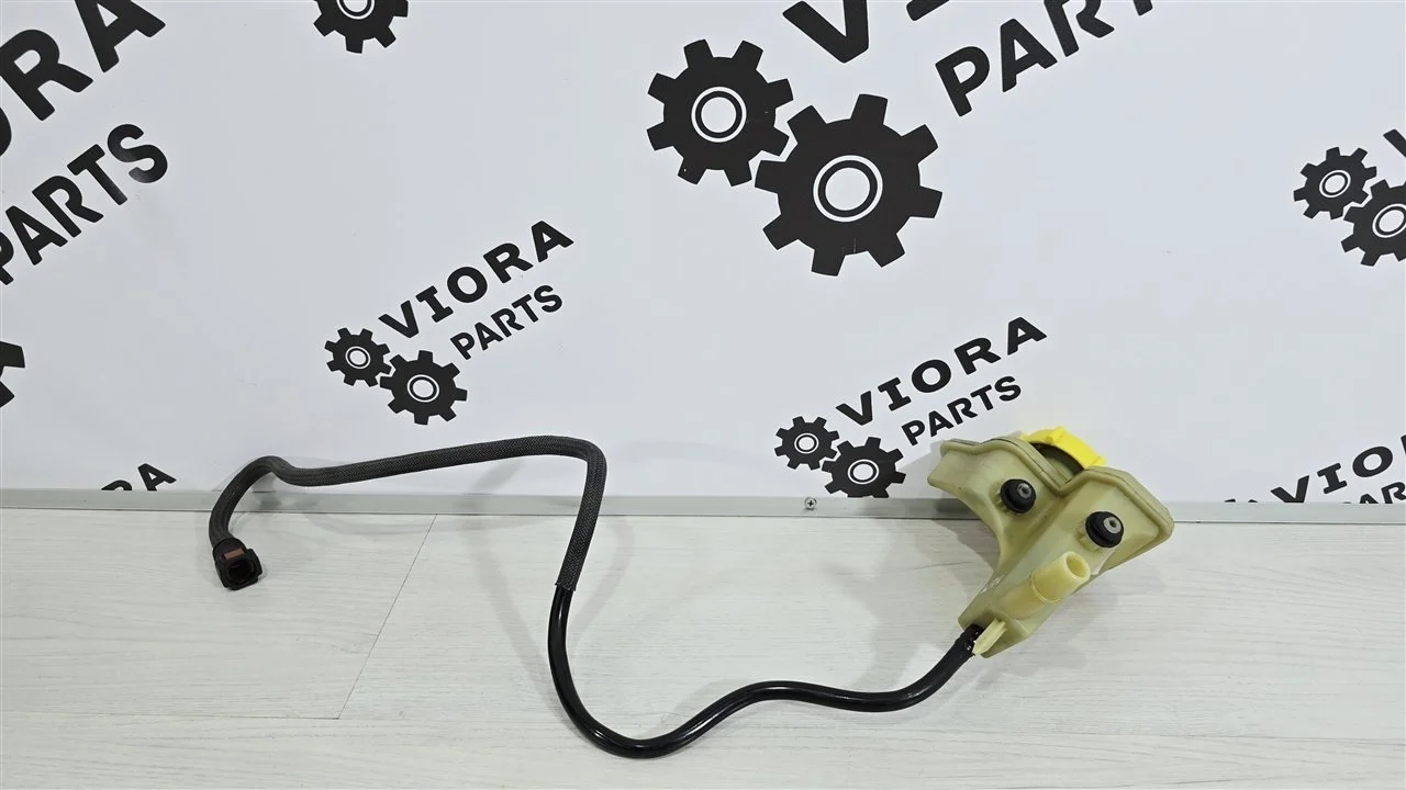 Бачок гидроусилителя руля Ford Fusion 2007 1251765 JU FYJA