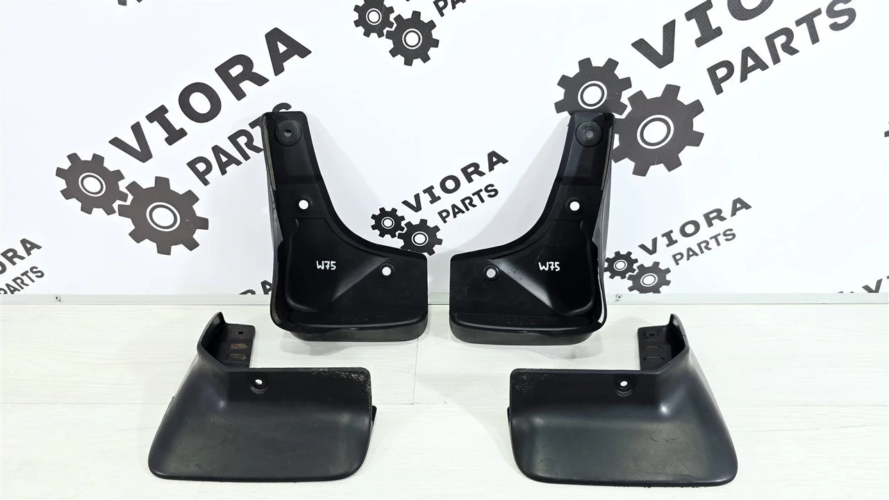 Брызговики комплект Mitsubishi Lancer 9 2007 YH032R01 CS3A 4G18