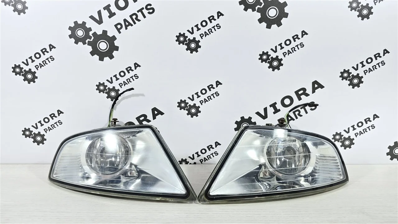 Фары противотуманные Ford Mondeo 2006 1331777 3 СJBB, передние