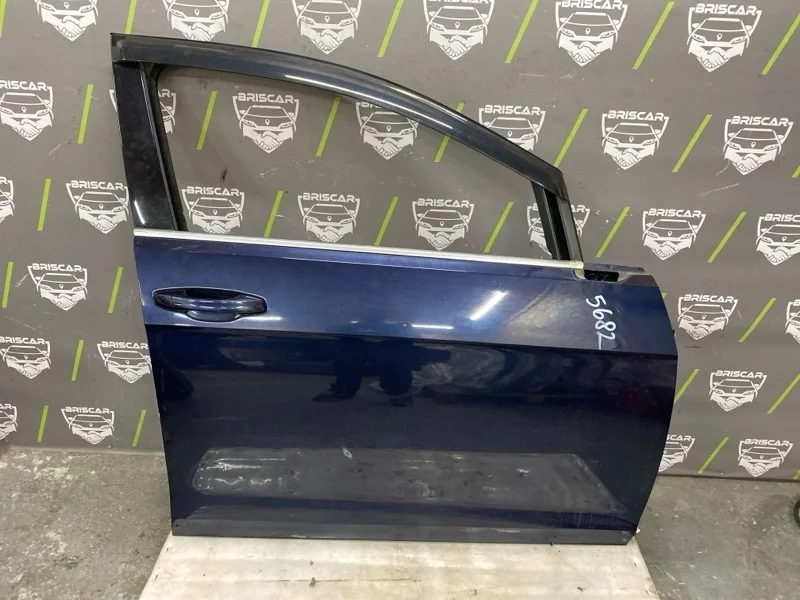 Дверь боковая Volkswagen Golf 2015 5G4831056AN 5G1 CHPA, передняя правая