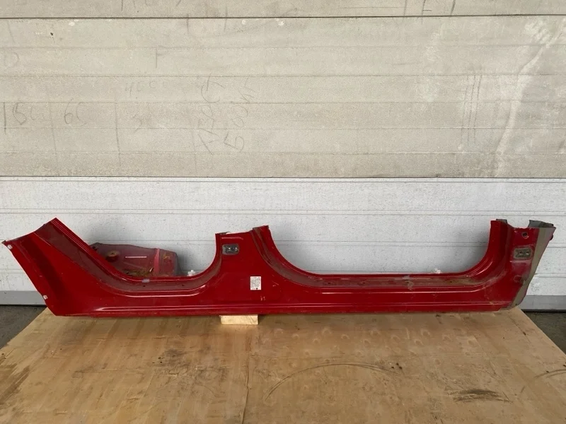 Порог кузова Nissan X-Trail 2012 G6410JG0MA NT31 MR20DE, правый