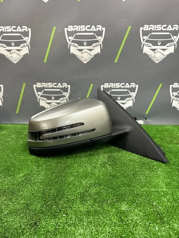 Зеркало заднего вида боковое Mercedes-Benz C-Class 2012 A2048103676 C204 271.820 M271DE18 EVO, правое