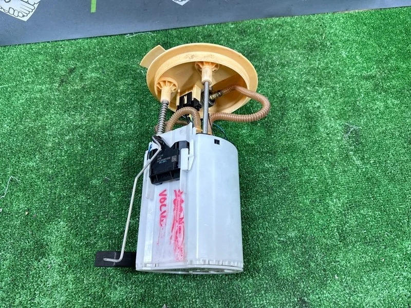 Топливный насос низкого давления Volvo S60 2014 31372885 FS40 B4204T11