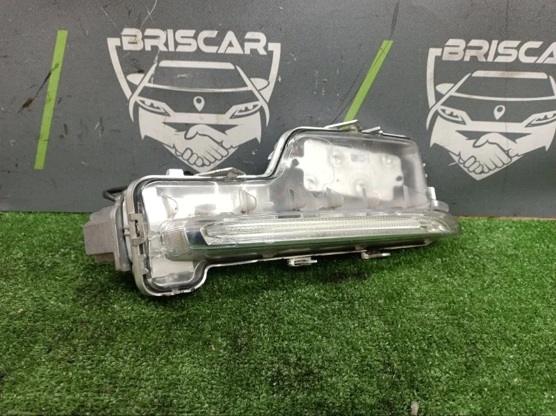 Дневной ходовой огонь Volvo S60 2014 31353290 FS40 B4204T11, передний правый