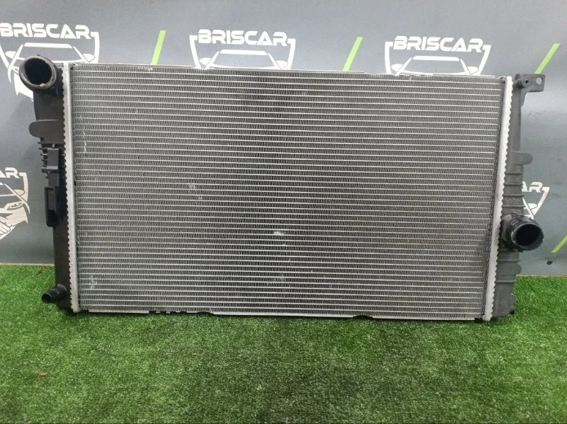 Радиатор охлаждения двигателя BMW 3-Series 2014 17117600516 F30 N13B16A