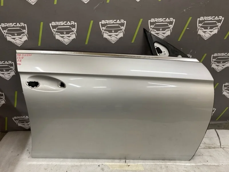 Дверь боковая MERCEDES-BENZ CLS-Class 2009 A2197200205 W219 272.964 M272E35, передняя правая