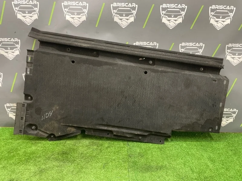 Защита днища кузова Audi A5 2014 8T8825207B 8T CDNC, левая