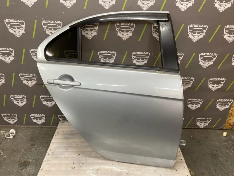 Дверь боковая Mitsubishi Galant Fortis 2008 5730A582 CY4A 4B11, задняя правая