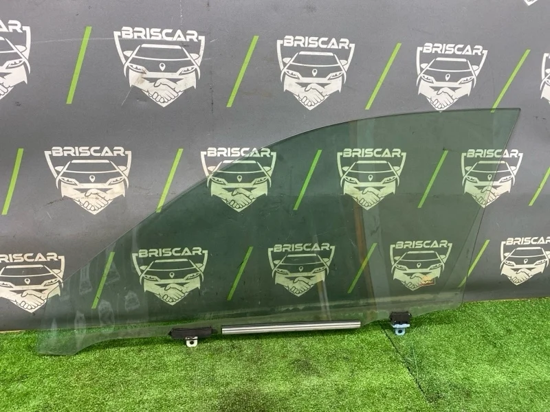 Стекло двери LEXUS LS460 2006 6810150200 USF40 1URFSE, переднее правое