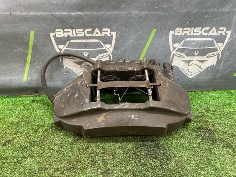 Суппорт тормозной LEXUS LS460 2006 4773050210 USF40 1URFSE, передний правый