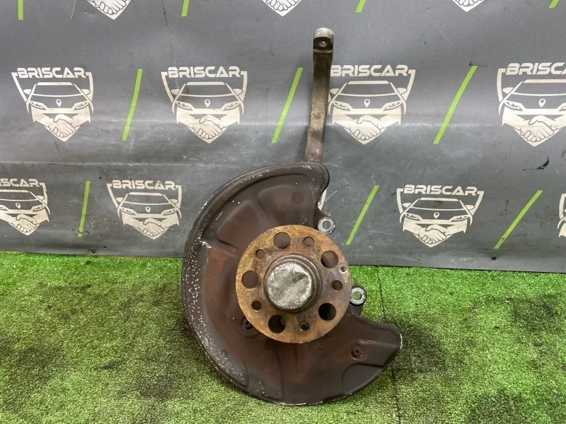 Кулак поворотный Mercedes-Benz E-Class 2005 A2113306420 W211 272922 30 806981 (63Y), передний левый