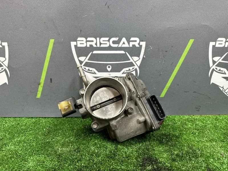 Дроссельная заслонка Toyota Camry 2014 2203036010 ASV50 2AR-FE