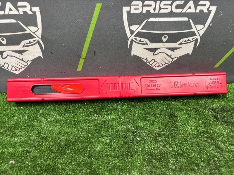 Знак аварийной остановки Volkswagen Jetta 2013 8K0860251 A6 CAXA