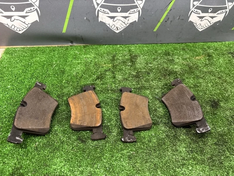 Колодки тормозные BMW 3-Series 2014 34118855010 F34 N20B20A, передние