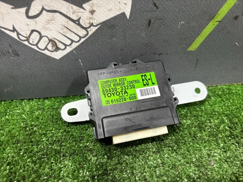 Блок управления зеркалами Lexus Es250 2014 8943033230 ASV60 2AR-FE, передний левый