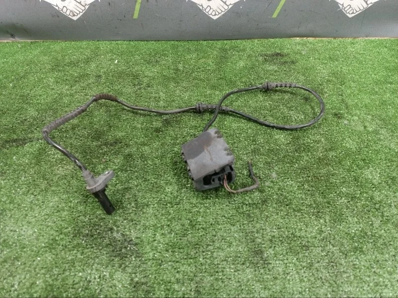 Датчик ABS Bmw 7-Series 2013 34526853859 F02 N52B30A, передний левый