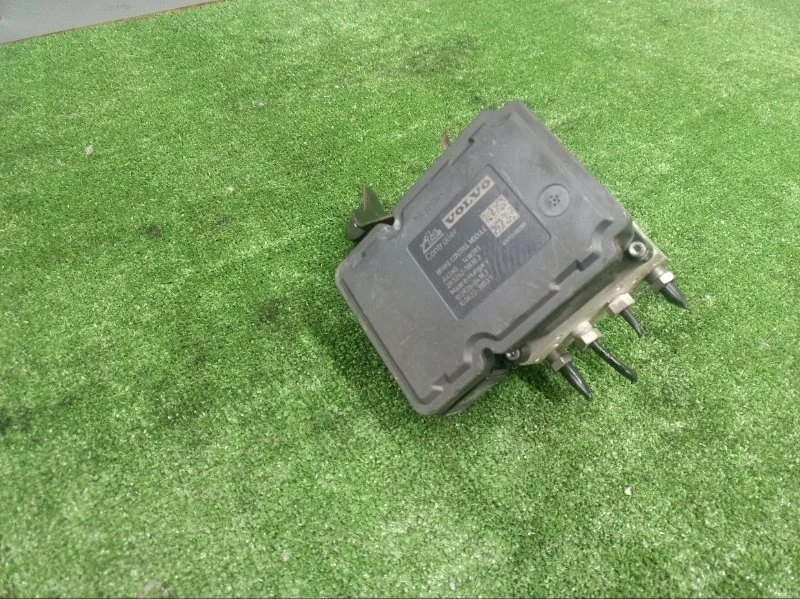 Блок ABS Volvo S60 2014 13384018 FS40 B4204T11