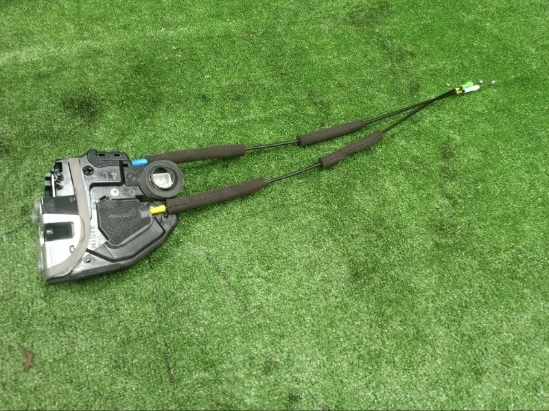 Замок двери Lexus Es250 2014 6905033120 ASV60 2AR-FE, задний правый