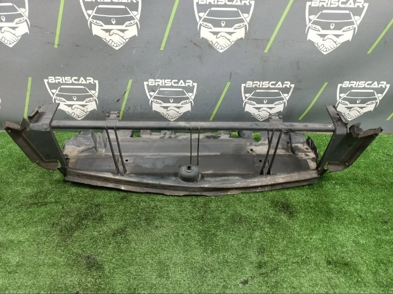 Диффузор радиатора MERCEDES-BENZ C-Class 2012 A2045050430 C204 271.820 M271DE18 EVO, передний