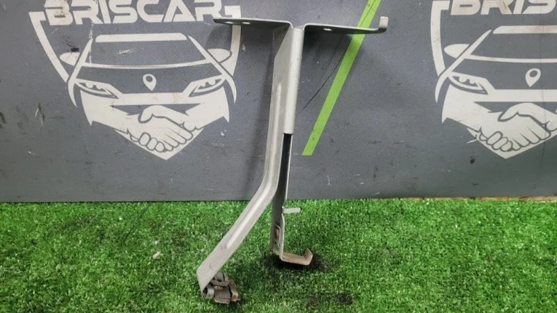 Крепление бампера MERCEDES-BENZ C-Class 2012 A2045241440 C204 271.820 M271DE18 EVO