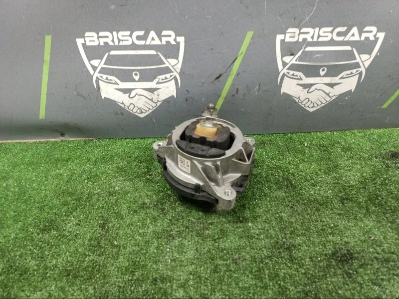 Подушка двигателя BMW 3-Series 2014 22116854251 F30 N13B16A, передняя левая