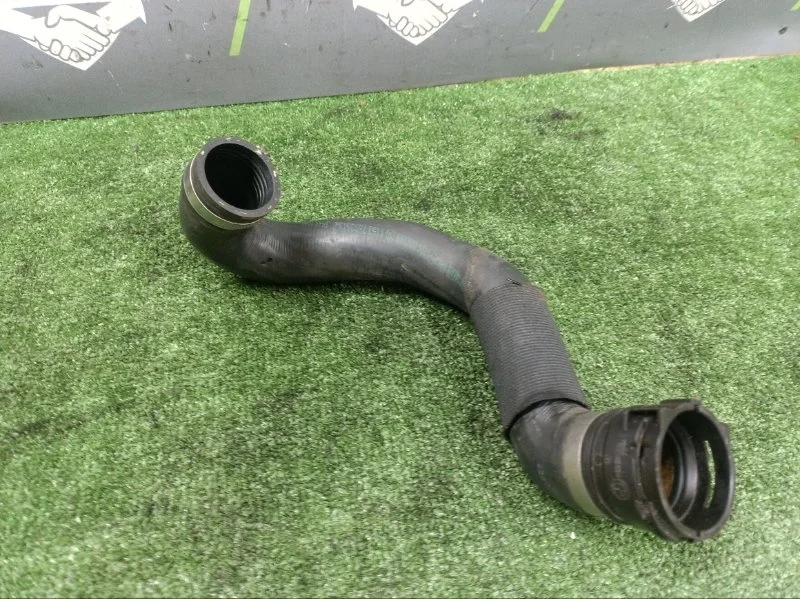 Патрубок системы охлаждения BMW 5-Series 2014 11537593513 F10 N55B30A