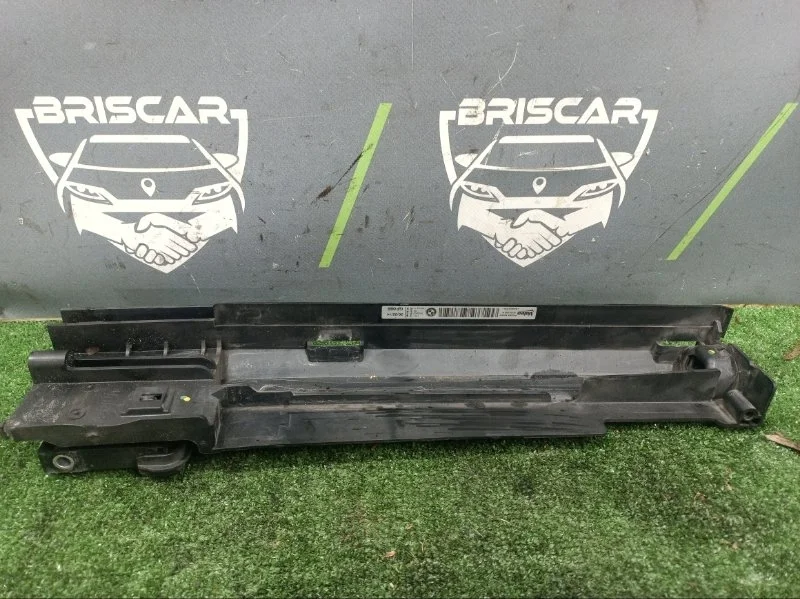 Кронштейн радиатора BMW 3-Series 2014 17117600537 F34 N20B20A, передний правый