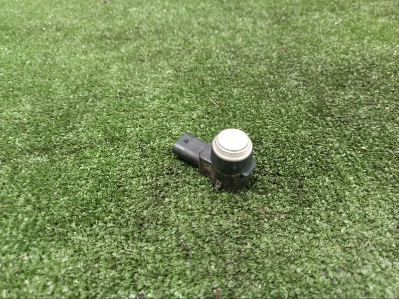 Парктроник MERCEDES-BENZ CLS-Class 2009 A2215420417 W219 272.964 M272E35, передний