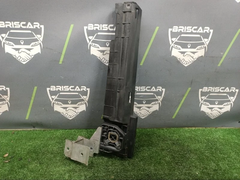 Кронштейн радиатора BMW 3-Series 2014 17117600537 F30 N13B16A