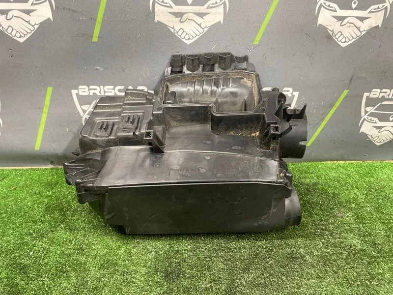 Корпус воздушного фильтра MERCEDES-BENZ C-Class 2012 A2710901601 C204 271.820 M271DE18 EVO