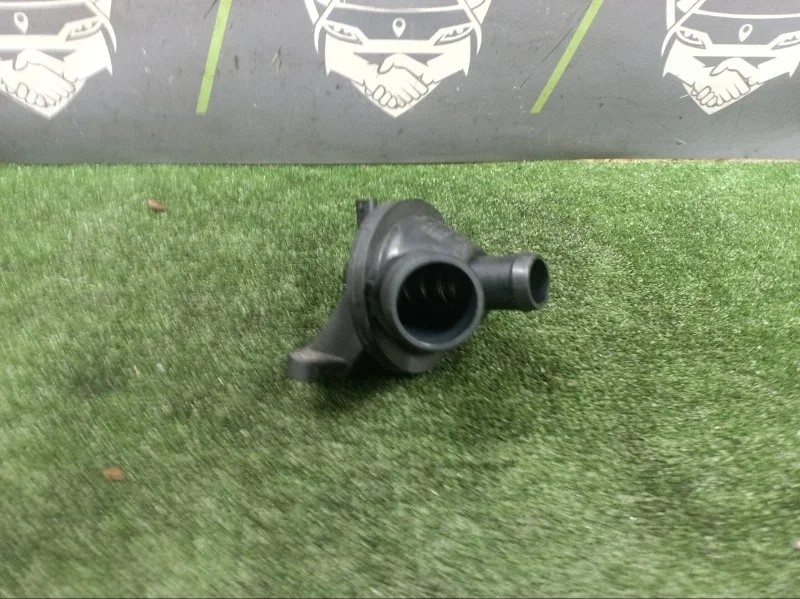 Термостат BMW 3-Series 2014 11538635689 F34 N20B20A