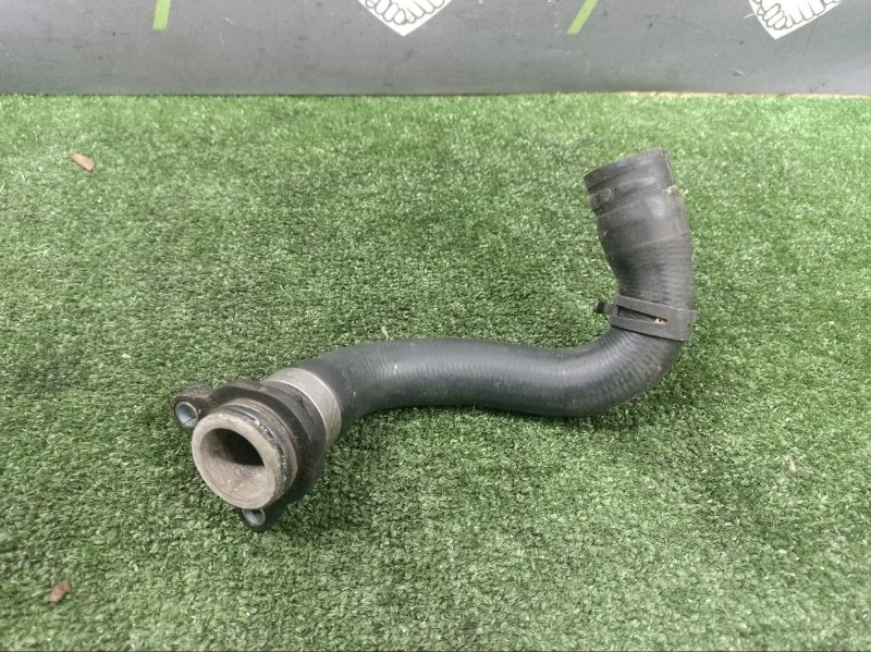 Патрубок системы охлаждения BMW 3-Series 2014 11537603514 F34 N20B20A