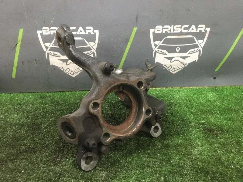 Кулак поворотный Volkswagen Jetta 2013 5C0407256 A6 CAXA, передний правый