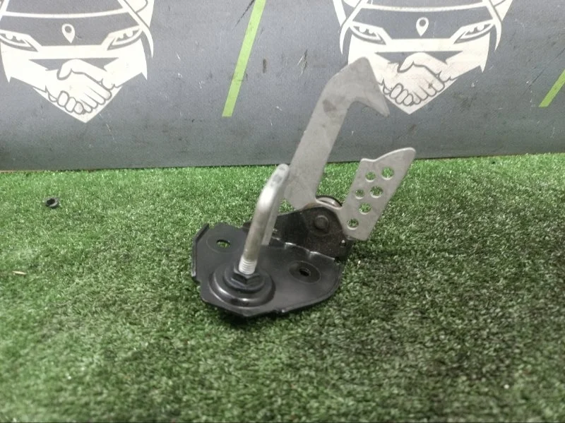 Замок капота Bmw 7-Series 2013 51237183764 F02 N52B30A, правый