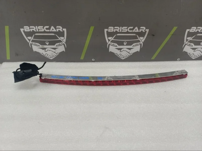 Стоп-сигнал Mercedes-Benz C-Class 2012 A2048200056 C204 271.820 M271DE18 EVO, задний