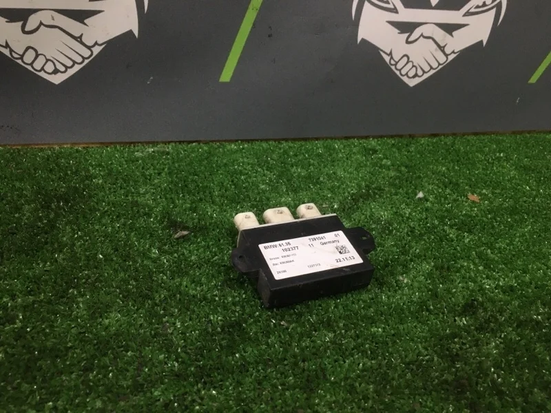 Блок управления крышкой багажника BMW 7-Series 2013 61357306797 F02 N52B30A, задний